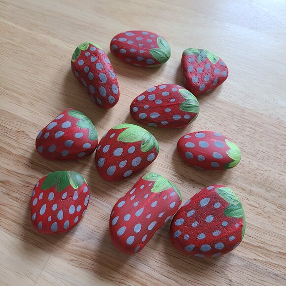 10 Pack Assorted Strawberry Painted Rocks Variety PACK OF 10 ROCKS (10 Count) - Picture 11 of 12